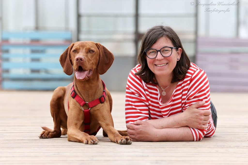 Stefanie Ströbele, Hundetrainerin bei Frohe Hunde